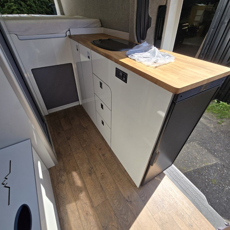 Crafter Mk1 Kitchen Pod with Sink and Induction Hob